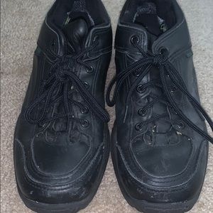 Reebok postal approved goretex